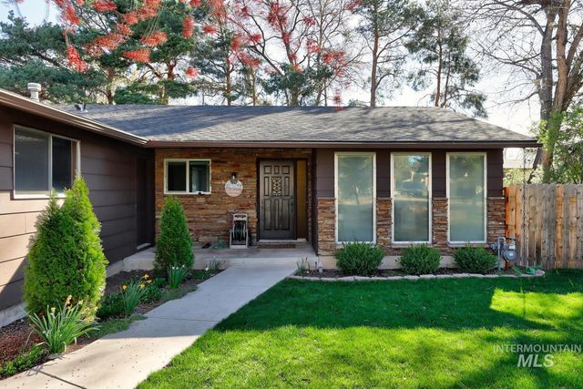 5250 N Mitchell St, Boise, ID 83704