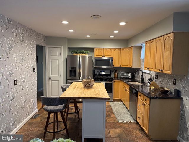 35 BIRCHWOOD WAY, Gibbsboro, NJ 08026