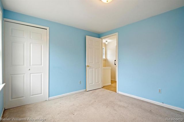 60422 Lamplighter Drive, New Hudson, MI 48165