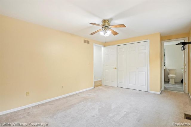 60422 Lamplighter Drive, New Hudson, MI 48165