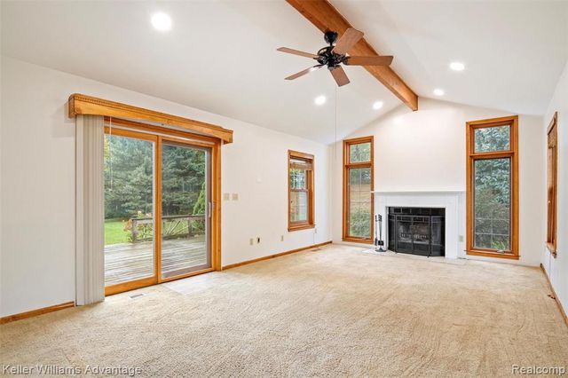 60422 Lamplighter Drive, New Hudson, MI 48165