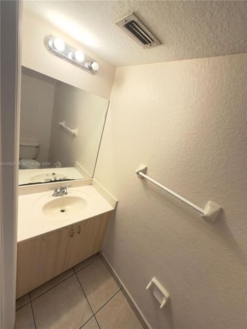 646 SW 7TH TERRA, Florida City, FL 33034