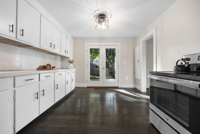 50 Holland Rd, Melrose, MA 02176