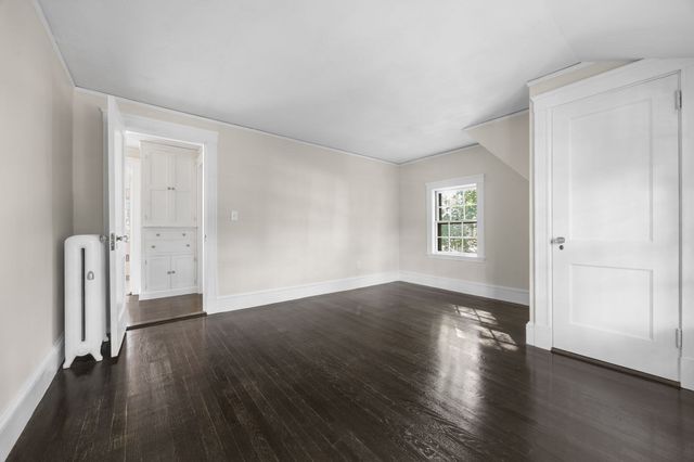 50 Holland Rd, Melrose, MA 02176