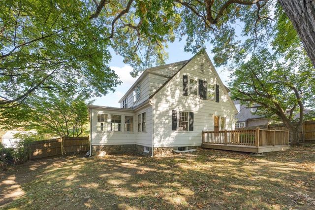50 Holland Rd, Melrose, MA 02176