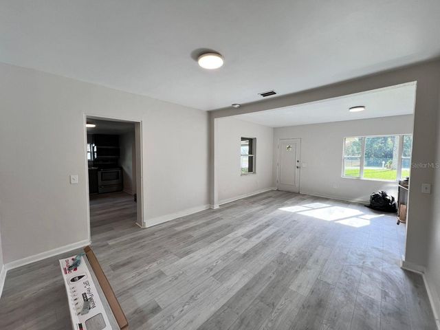 107 OAKLAND DRIVE, Deland, FL 32720