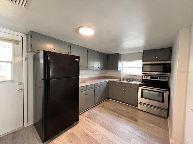 107 OAKLAND DRIVE, Deland, FL 32720