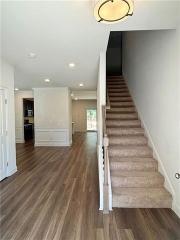 64 Park Chase Lane, Dallas, GA 30132