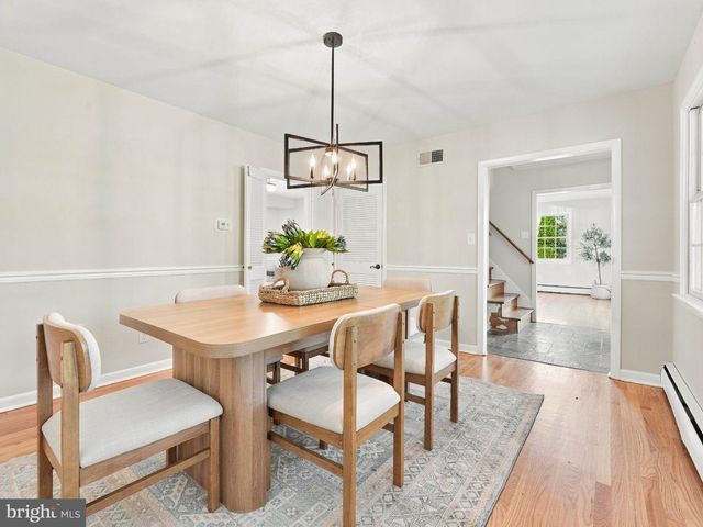 377 N LOCUST AVE, Marlton, NJ 08053