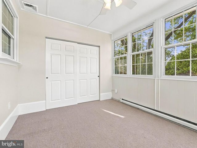 377 N LOCUST AVE, Marlton, NJ 08053
