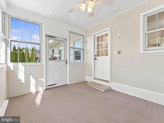 377 N LOCUST AVE, Marlton, NJ 08053