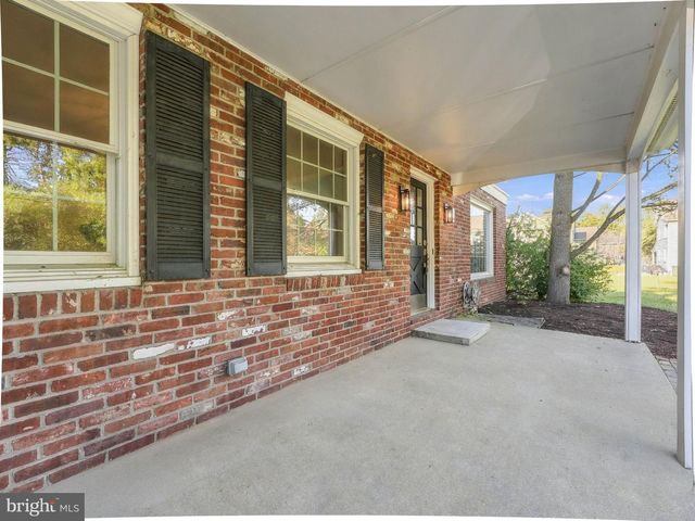 377 N LOCUST AVE, Marlton, NJ 08053