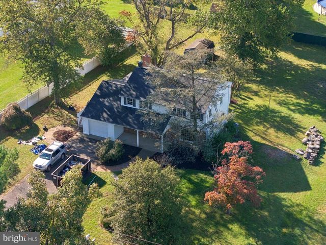 377 N LOCUST AVE, Marlton, NJ 08053