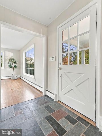 377 N LOCUST AVE, Marlton, NJ 08053