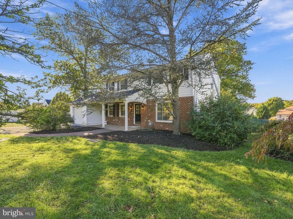377 N LOCUST AVE, MARLTON, NJ 08053 — photo 5