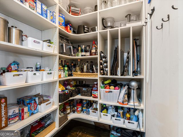 299 Green Street NW, Marietta, GA 30060