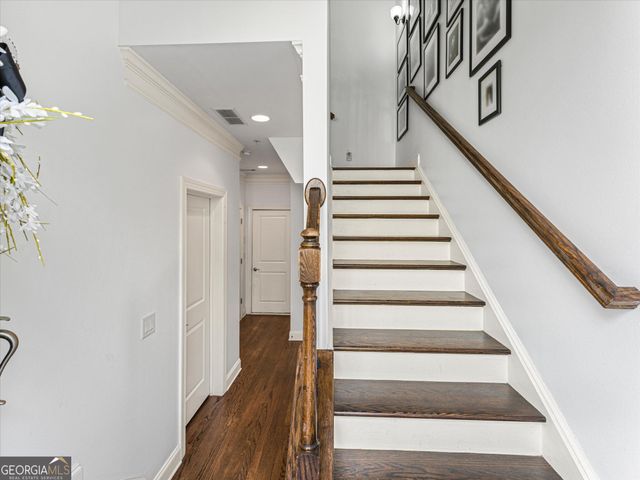 299 Green Street NW, Marietta, GA 30060