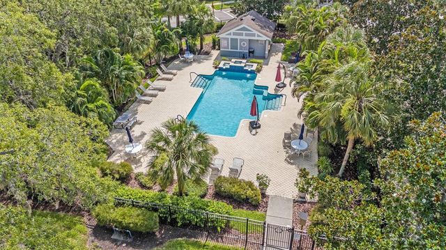 6041 SANDHILL RIDGE DRIVE, Lithia, FL 33547