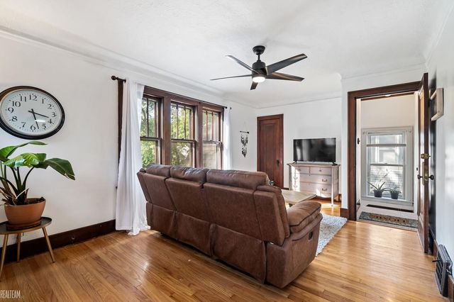 925 E 2nd Street, Royal Oak, MI 48067