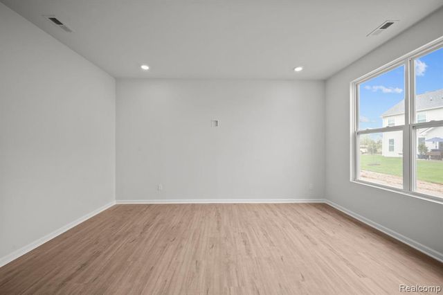 2405 Saltsprings Drive Lane, Saline, MI 48176