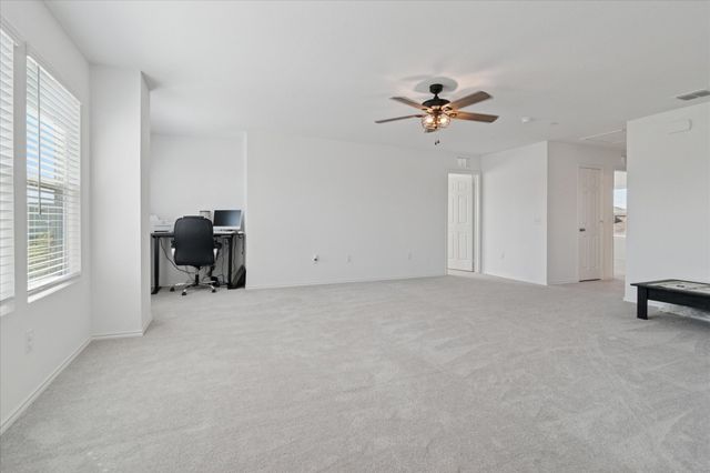 2101 Winding Creek Way, Denton, TX 76208