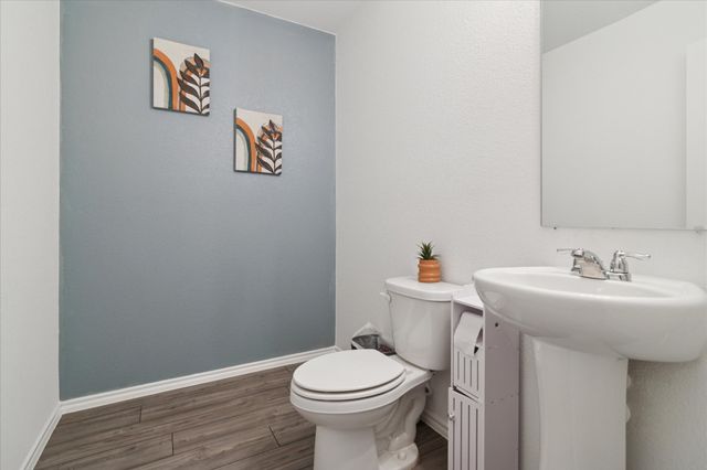 2101 Winding Creek Way, Denton, TX 76208