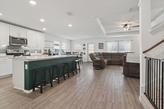 2101 Winding Creek Way, Denton, TX 76208