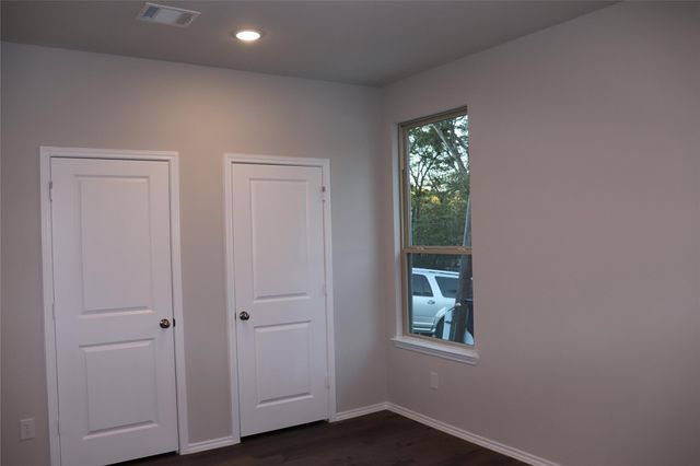 11633 Vistawood Street, Willis, TX 77318