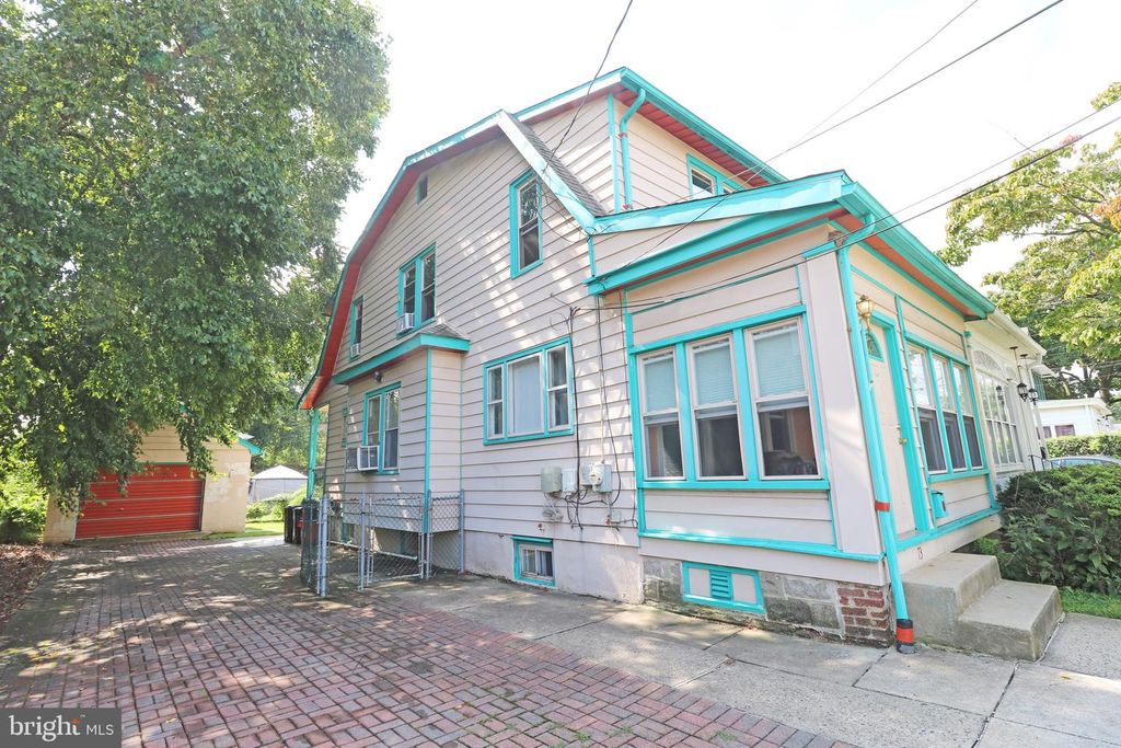 73 N RIDGEWAY AVE, GLENOLDEN, PA 19036 — photo 3
