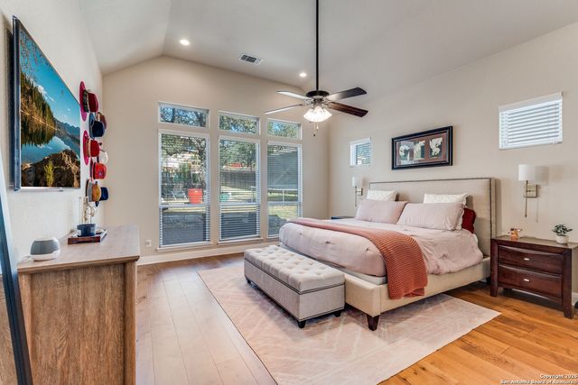 24011 Seven Winds, San Antonio, TX 78258