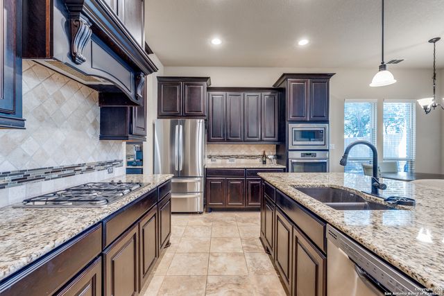 24011 Seven Winds, San Antonio, TX 78258