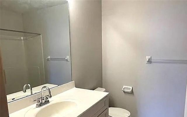 6597 Olive Ln N, Maple Grove, MN 55311