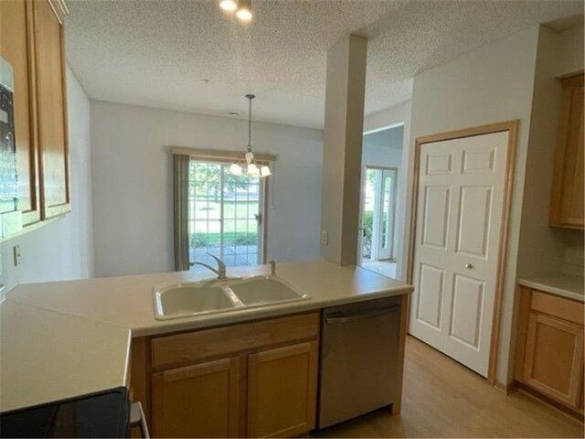 6597 Olive Ln N, Maple Grove, MN 55311