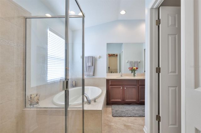 823 SEMINOLE SKY DRIVE, Ruskin, FL 33570