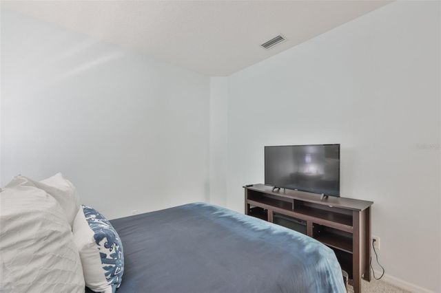 823 SEMINOLE SKY DRIVE, Ruskin, FL 33570