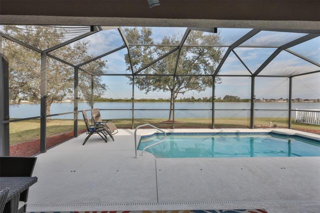 823 SEMINOLE SKY DRIVE, Ruskin, FL 33570