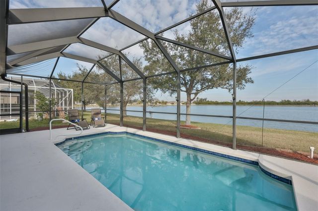 823 SEMINOLE SKY DRIVE, Ruskin, FL 33570