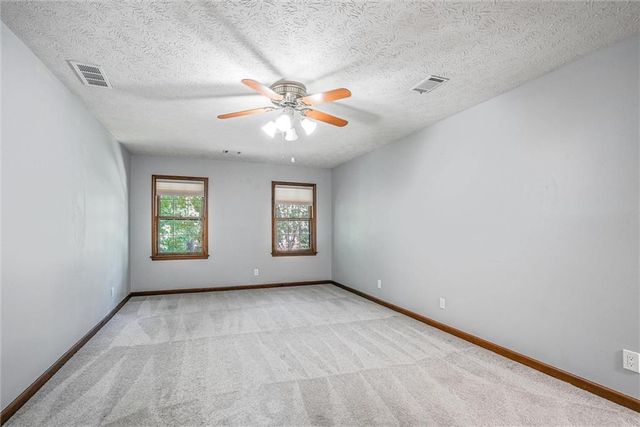 5741 Wolf Laurel SW Lane, Lilburn, GA 30047