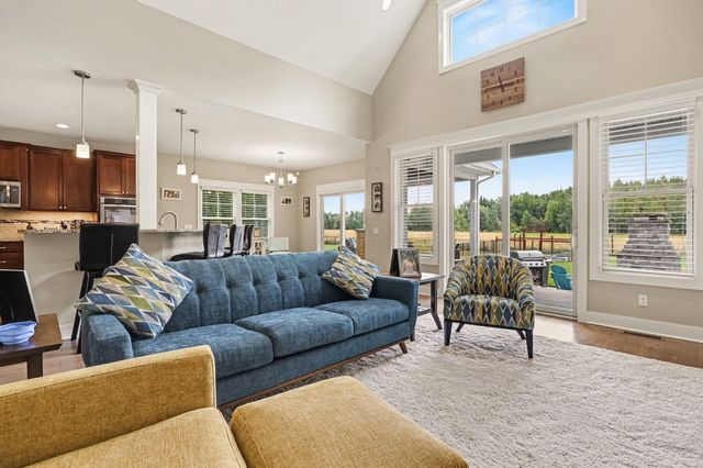 1192 Forest Brook Drive, St. Joseph, MI 49085