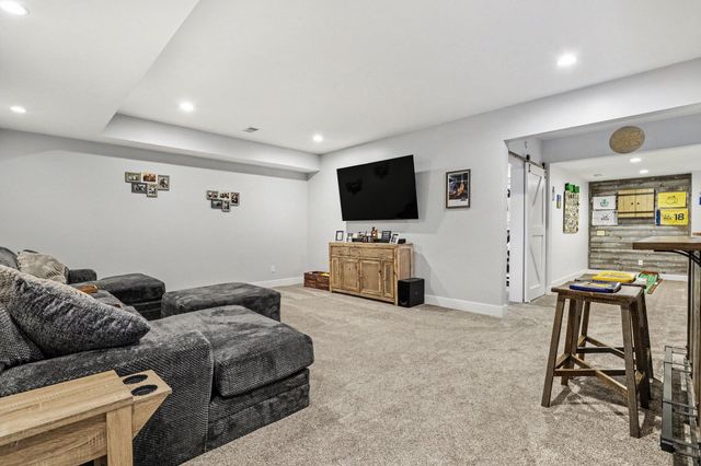 1192 Forest Brook Drive, St. Joseph, MI 49085