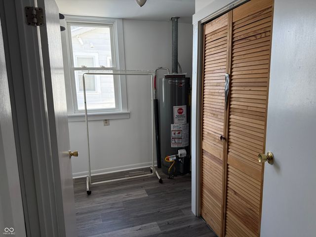 727 N A Street, Elwood, IN 46036