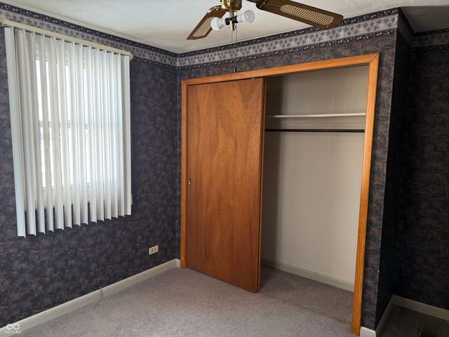 727 N A Street, Elwood, IN 46036