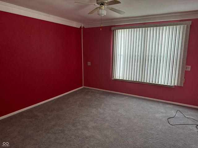 727 N A Street, Elwood, IN 46036