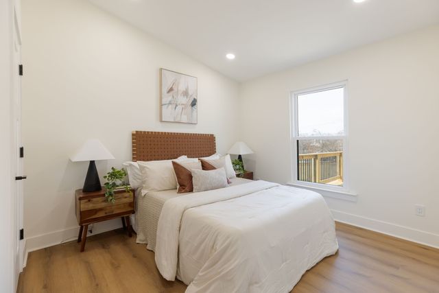 1713 Nassau St, Nashville, TN 37208