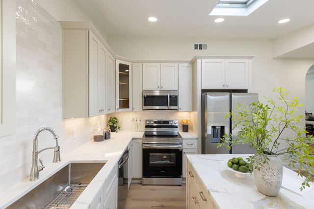 1713 Nassau St, Nashville, TN 37208