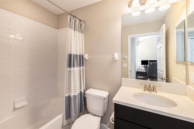 9152 FOX SPARROW ROAD, Tampa, FL 33626