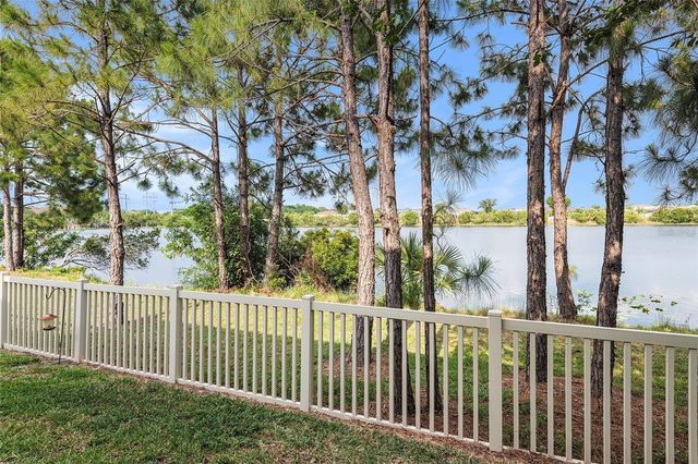 9152 FOX SPARROW ROAD, Tampa, FL 33626