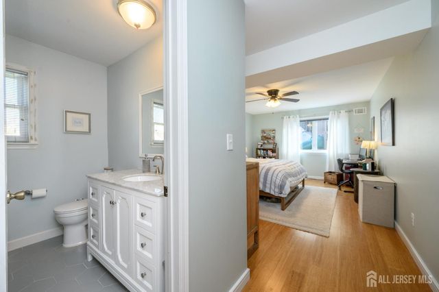 42 Mariposa Place, Old Bridge, NJ 08857