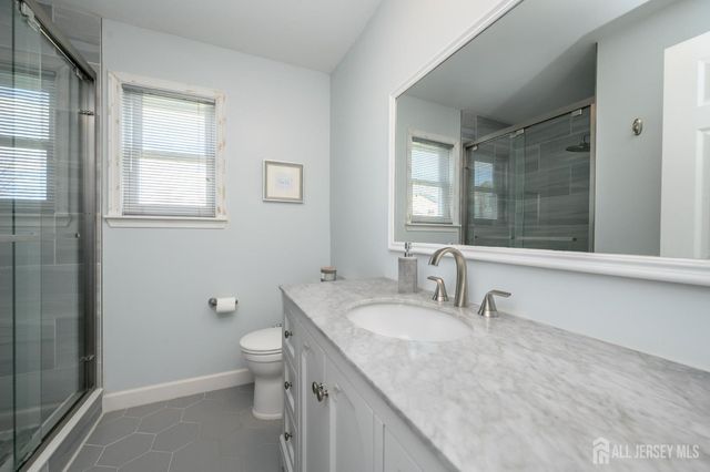 42 Mariposa Place, Old Bridge, NJ 08857