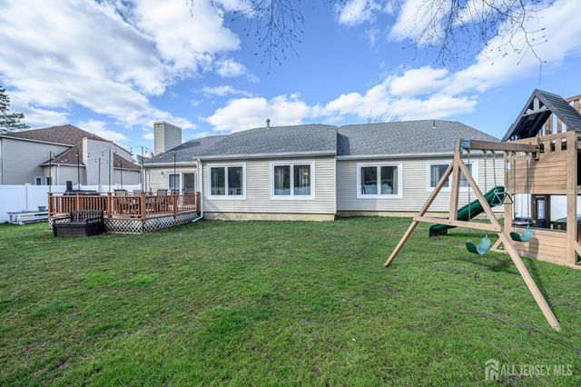 42 Mariposa Place, Old Bridge, NJ 08857